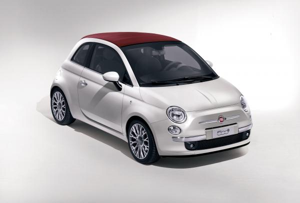 (X1) FIAT 500 CABRIO {AUTOMATIC}